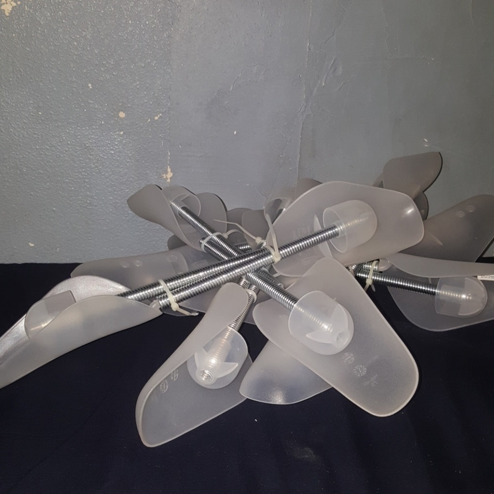 Shoe trees